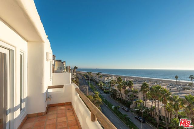 7047 Vista Del Mar Lane, Playa Del Rey (los Angeles), CA 90293