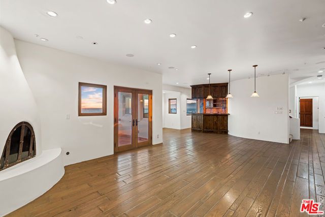 7047 Vista Del Mar Lane, Playa Del Rey (los Angeles), CA 90293