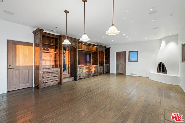 7047 Vista Del Mar Lane, Playa Del Rey (los Angeles), CA 90293