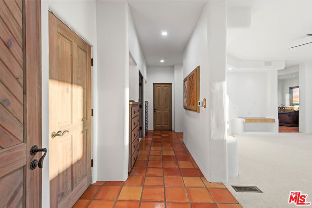 7047 Vista Del Mar Lane, Playa Del Rey (los Angeles), CA 90293