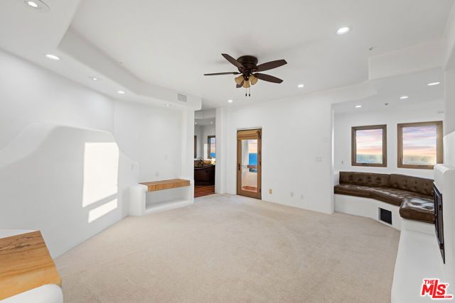 7047 Vista Del Mar Lane, Playa Del Rey (los Angeles), CA 90293