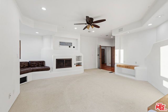 7047 Vista Del Mar Lane, Playa Del Rey (los Angeles), CA 90293