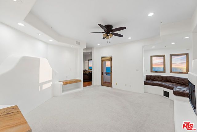 7047 Vista Del Mar Lane, Playa Del Rey (los Angeles), CA 90293