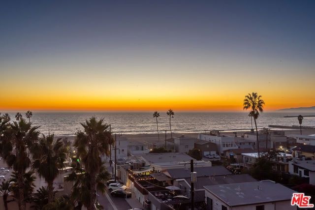 7047 Vista Del Mar Lane, Playa Del Rey (los Angeles), CA 90293