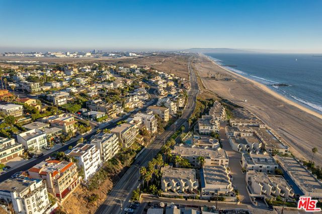 7047 Vista Del Mar Lane, Playa Del Rey (los Angeles), CA 90293