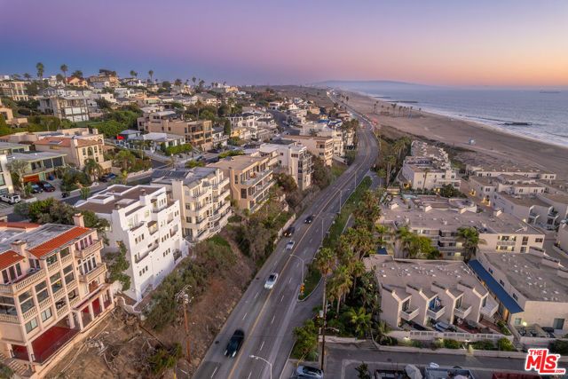 7047 Vista Del Mar Lane, Playa Del Rey (los Angeles), CA 90293