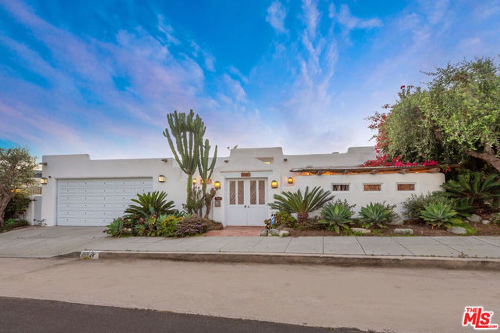 7047 Vista Del Mar Lane, Playa Del Rey (los Angeles), CA 90293