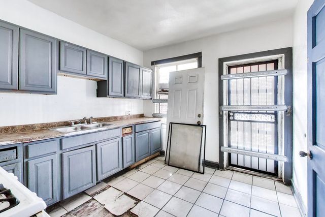 5738 S Ada Street, Chicago, IL 60636