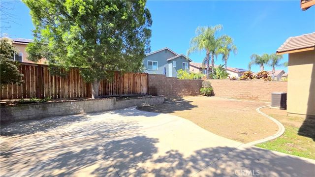 3196 Hannover Street, Corona, CA 92882