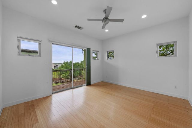 7404 Ava LN, Austin, TX 78724