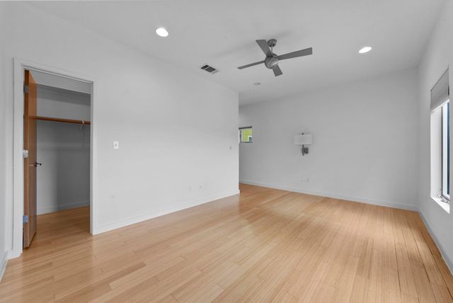 7404 Ava LN, Austin, TX 78724
