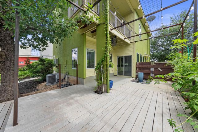 7404 Ava LN, Austin, TX 78724