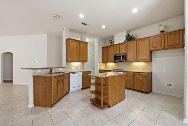 1318 Diamante Drive, Pasadena, TX 77504