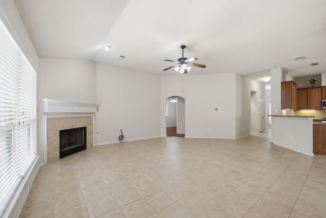 1318 Diamante Drive, Pasadena, TX 77504