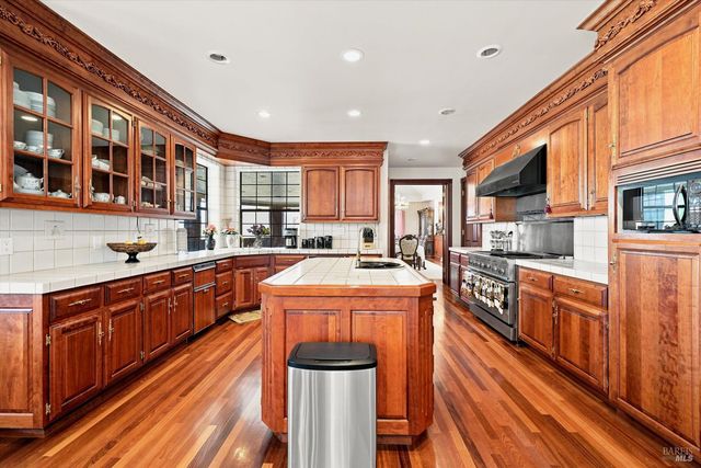 2511 state highway 53, Clearlake, CA 95422