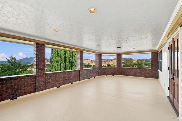 2511 state highway 53, Clearlake, CA 95422