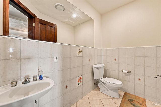 2511 state highway 53, Clearlake, CA 95422