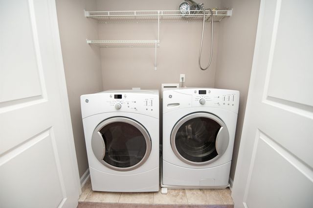 279 Stonewood Crossing Drive, Boiling Springs, SC 29316