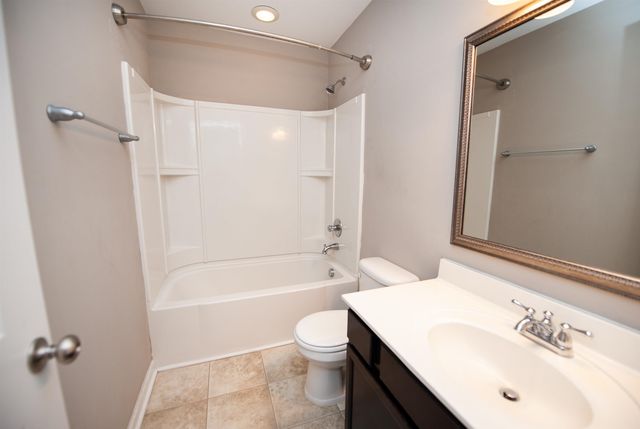 279 Stonewood Crossing Drive, Boiling Springs, SC 29316