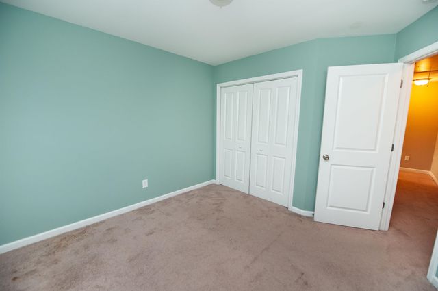 279 Stonewood Crossing Drive, Boiling Springs, SC 29316