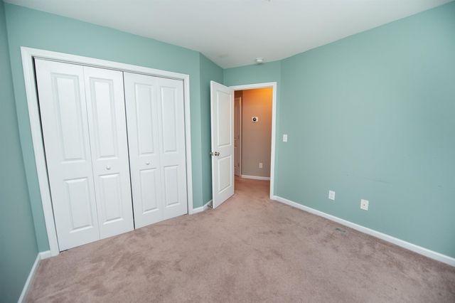 279 Stonewood Crossing Drive, Boiling Springs, SC 29316