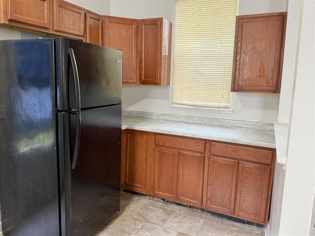 821 Trimble Avenue, Kalamazoo, MI 49048