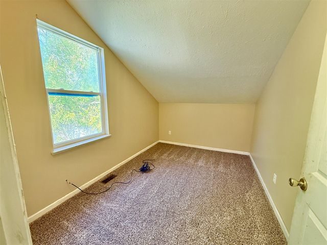 821 Trimble Avenue, Kalamazoo, MI 49048