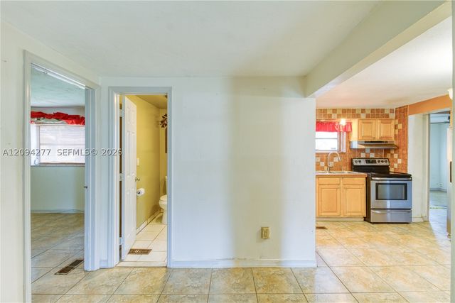 625 Columbus Pkwy, Hollywood, FL 33021