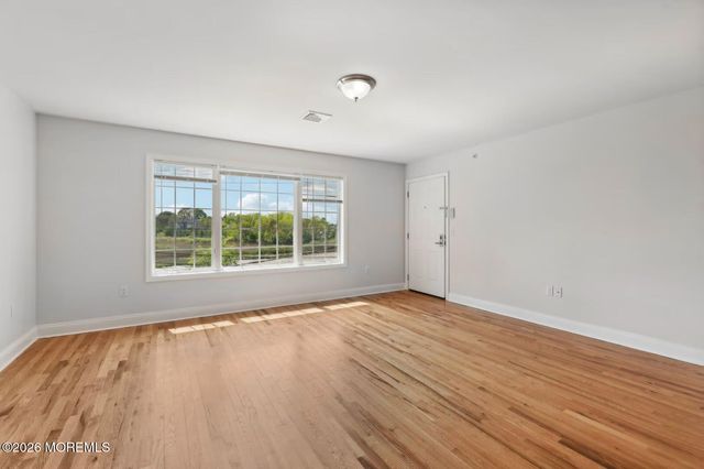 45 Beers Street 8a, Keyport, NJ 07735