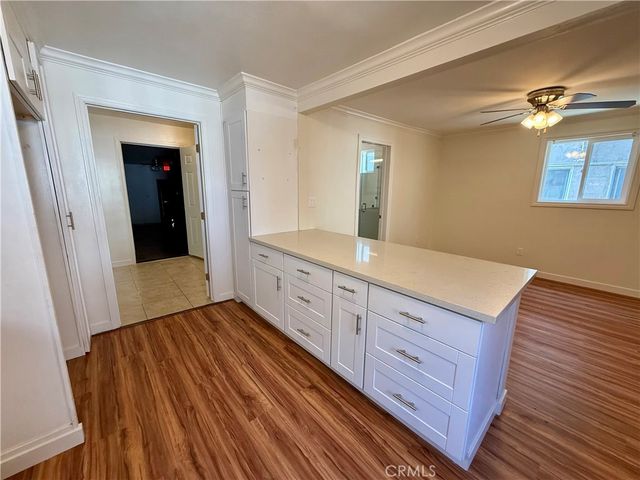 11810 S Figueroa S, Los Angeles, CA 90061