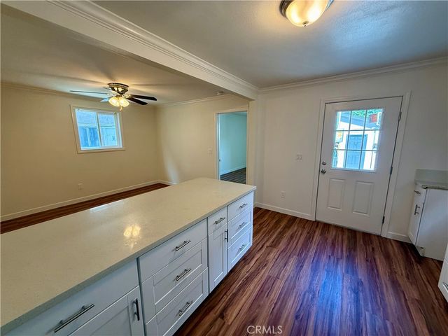 11810 S Figueroa S, Los Angeles, CA 90061