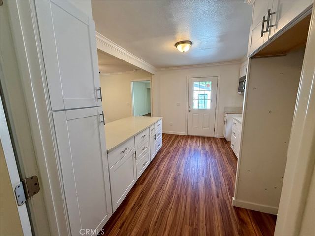 11810 S Figueroa S, Los Angeles, CA 90061