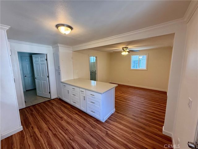 11810 S Figueroa S, Los Angeles, CA 90061