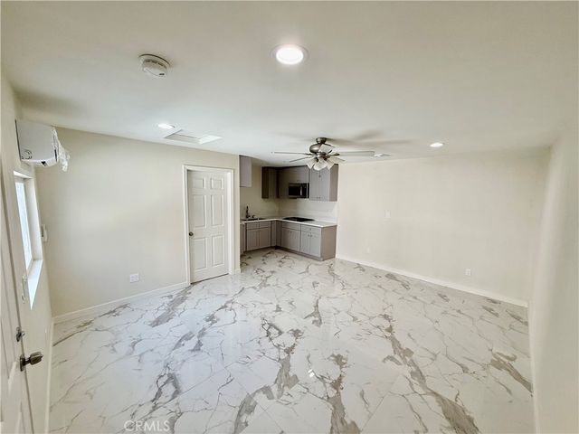 11810 S Figueroa S, Los Angeles, CA 90061