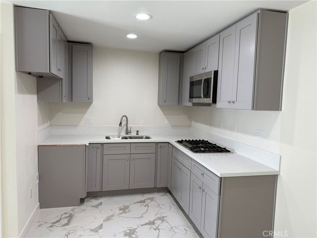 11810 S Figueroa S, Los Angeles, CA 90061
