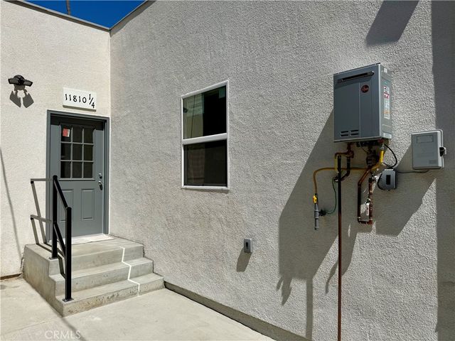 11810 S Figueroa S, Los Angeles, CA 90061