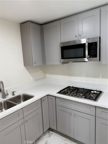 11810 S Figueroa S, Los Angeles, CA 90061