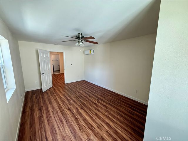 11810 S Figueroa S, Los Angeles, CA 90061