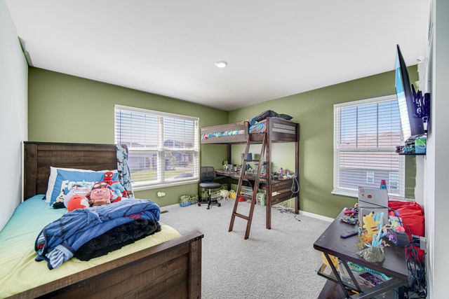 4121 Brander Drive, Valparaiso, IN 46385