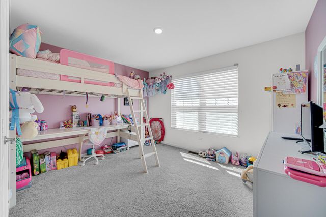 4121 Brander Drive, Valparaiso, IN 46385