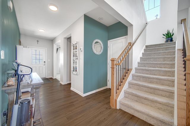 4121 Brander Drive, Valparaiso, IN 46385