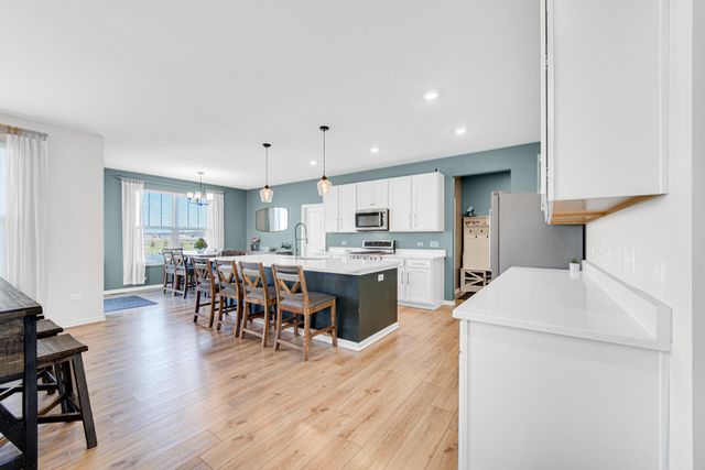 4121 Brander Drive, Valparaiso, IN 46385