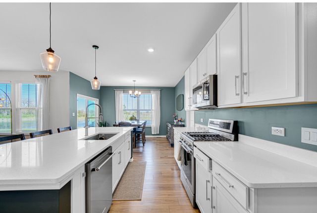 4121 Brander Drive, Valparaiso, IN 46385