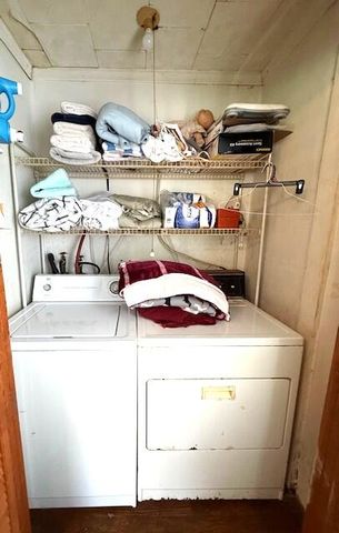 E 424 Parrish ST, Covington, VA 24426