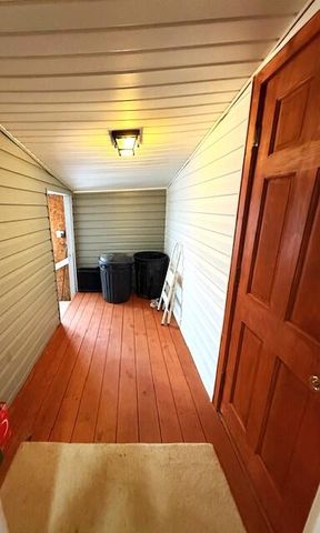 E 424 Parrish ST, Covington, VA 24426