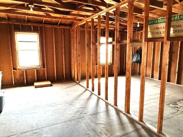 E 424 Parrish ST, Covington, VA 24426