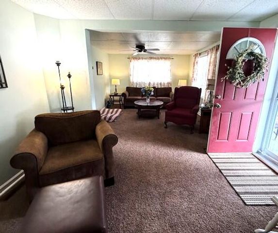 E 424 Parrish ST, Covington, VA 24426