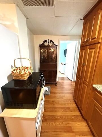 E 424 Parrish ST, Covington, VA 24426