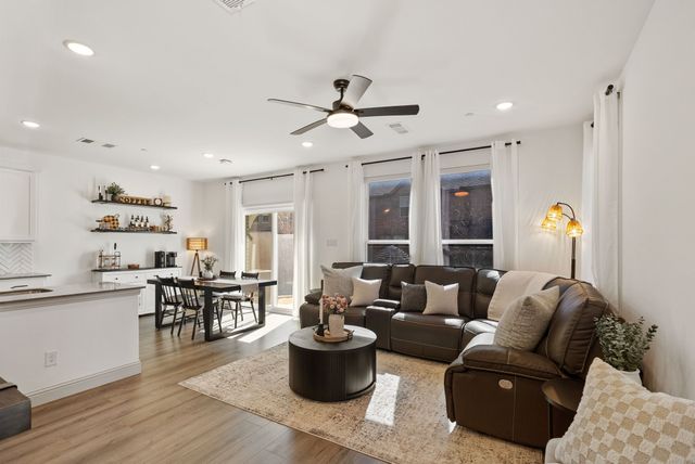 1311 Hill Country Place, Celina, TX 75009