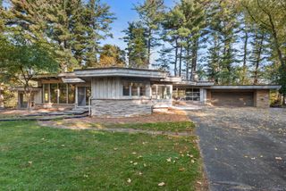 1302 Ridgewood LANE, Sheboygan, WI 53081